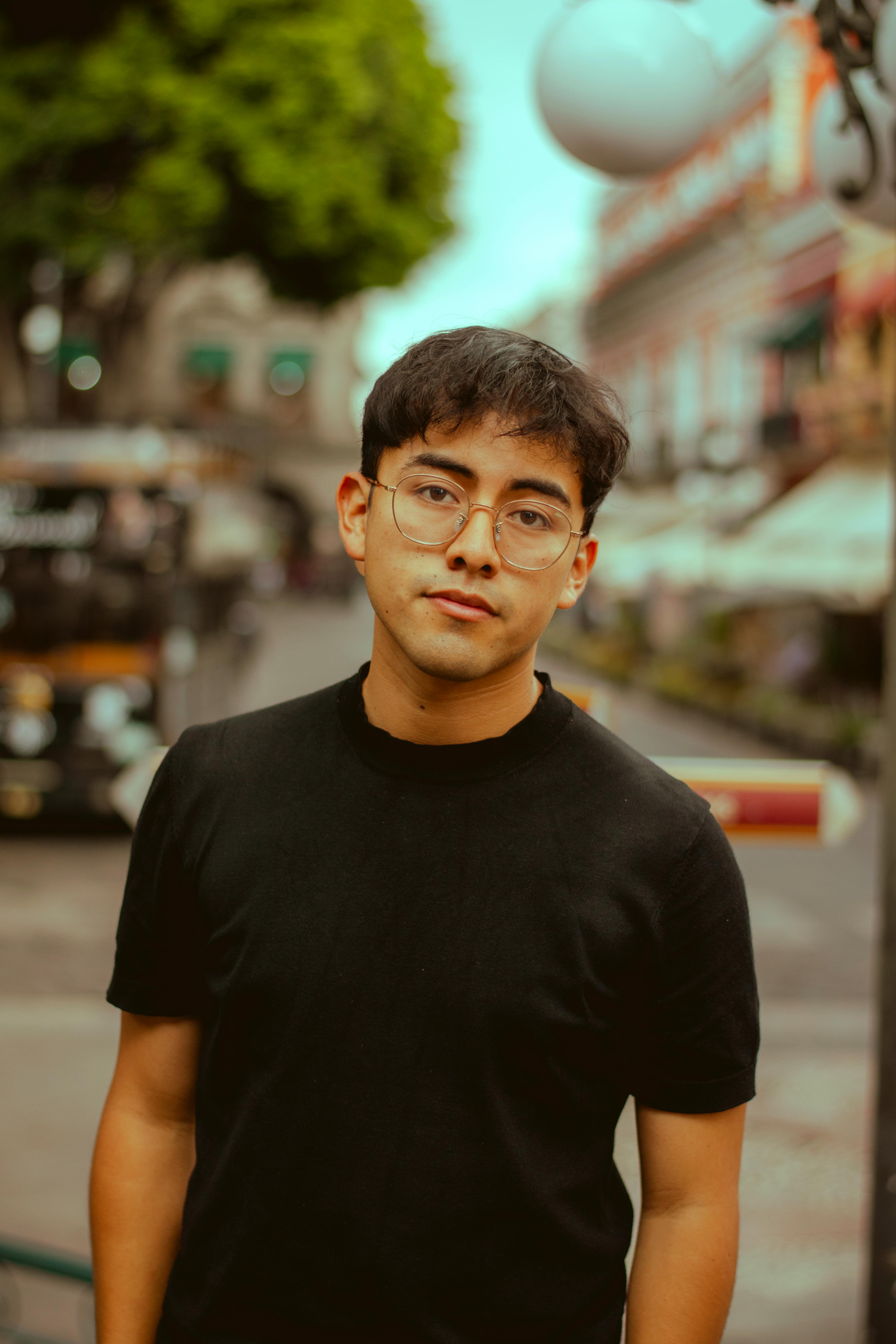 Slika stila za minimalistične naočale